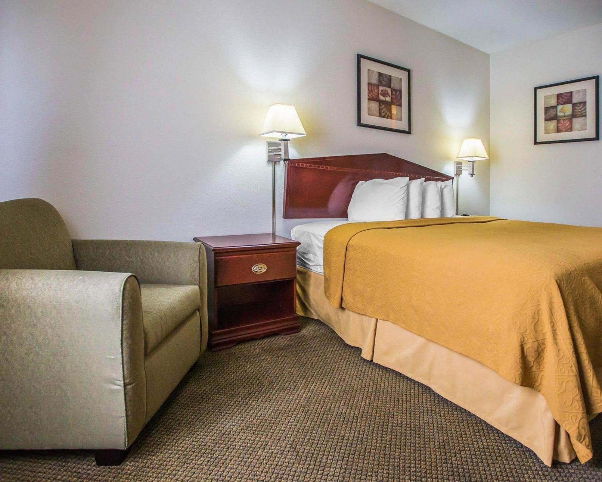 Quality Inn Peru Near Starved Rock State Park Екстер'єр фото